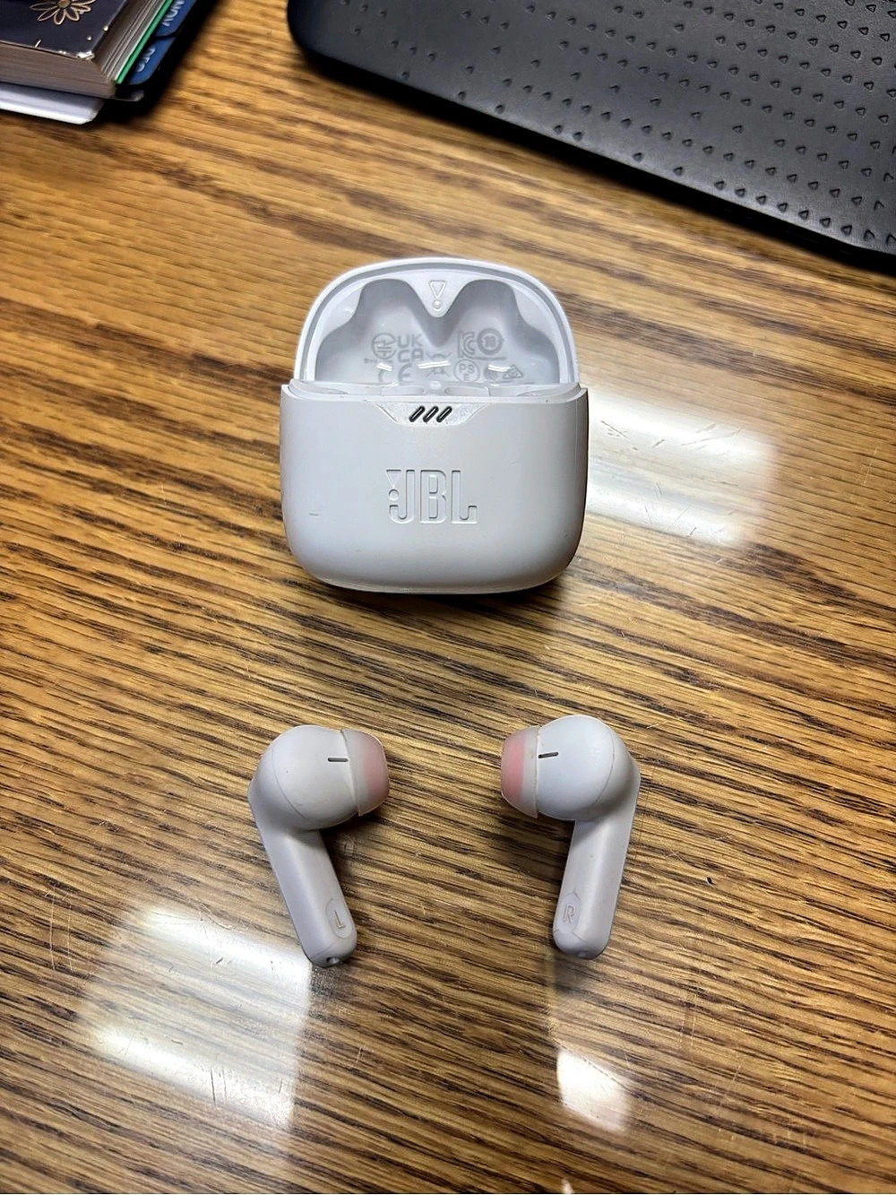 JBL Live Pro 2 TWS Wireless Earbuds (White)